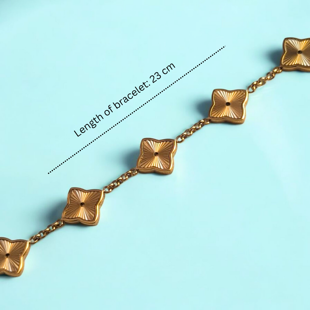 18k gold plated waterproof sweat proof clover pendant bracelet chain jewellery jooelri jewelry london tarnish free hypoallergenic lucky four leaf clovers