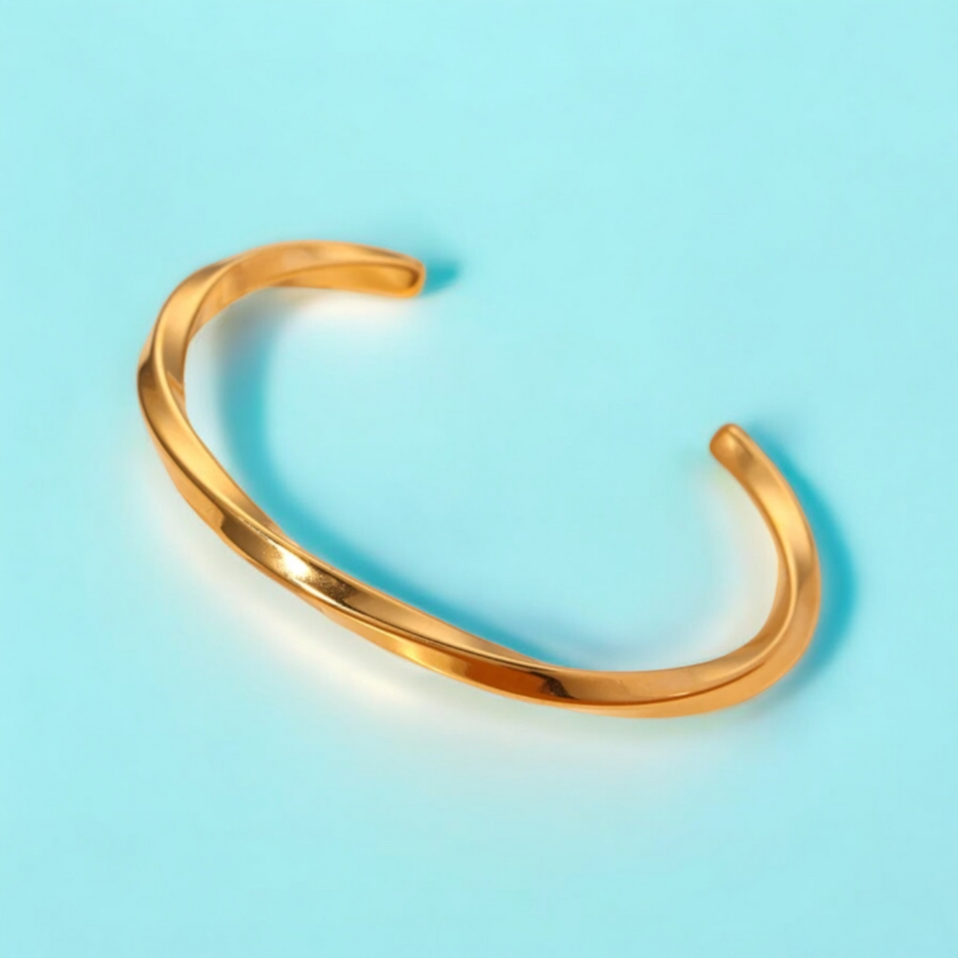 Serena | Gold Plated Geometric Twisted Irregular Bracelet Bangle