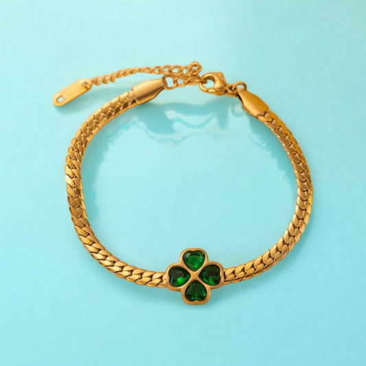 Ameline | Gold Plated Four Leaf Clover Cuban Bracelet with Green Zircons