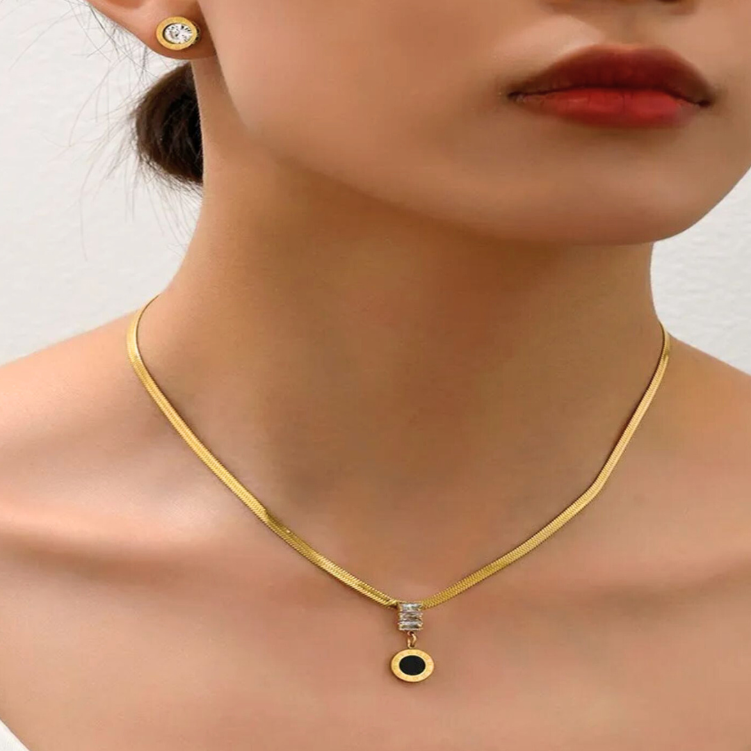 Alarice | Gold (18K) Plated Roman Numerals Pendant Waterproof Necklace with Zircons