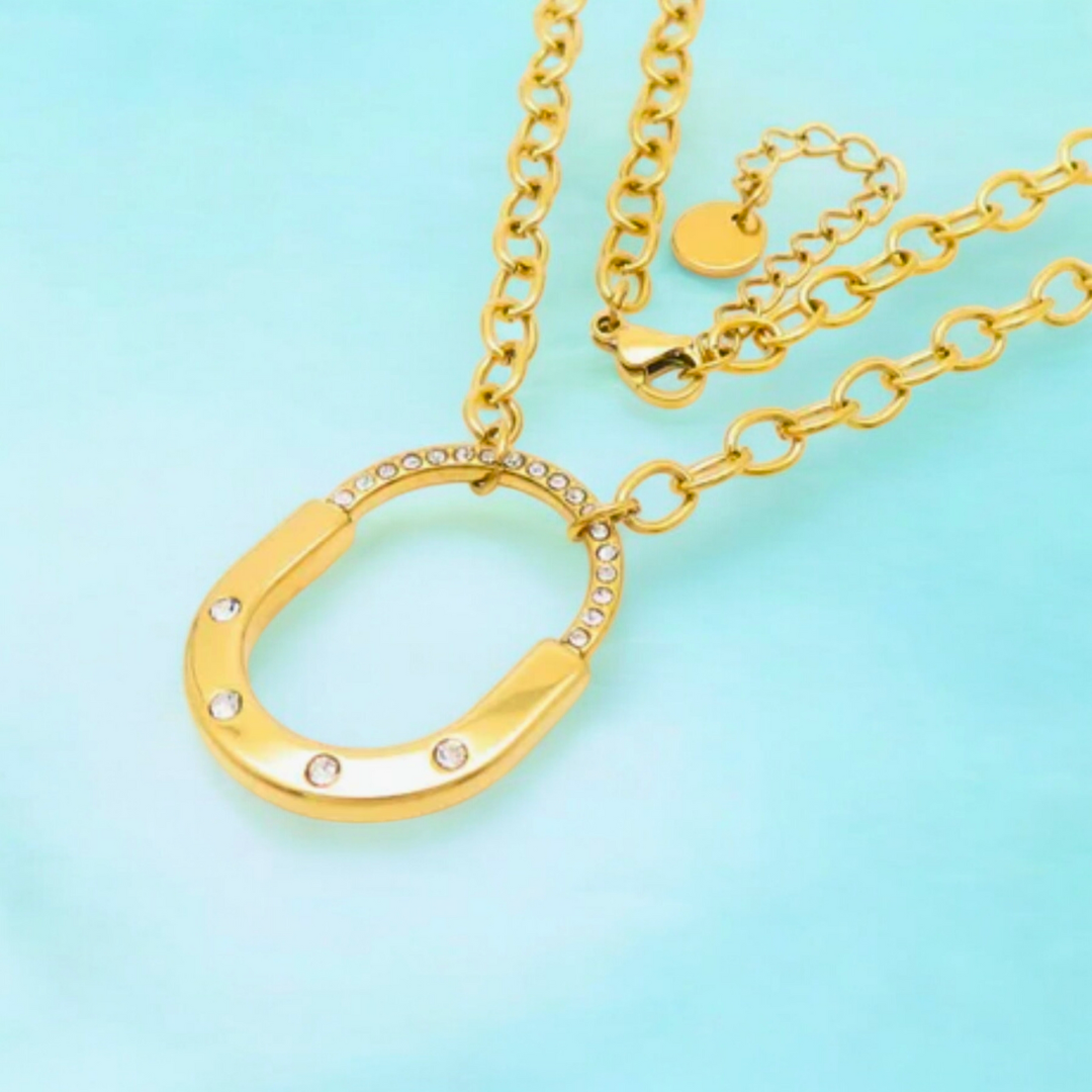 Avielle | Gold Plated Lock Pendant Necklace with Zircon Link Chain