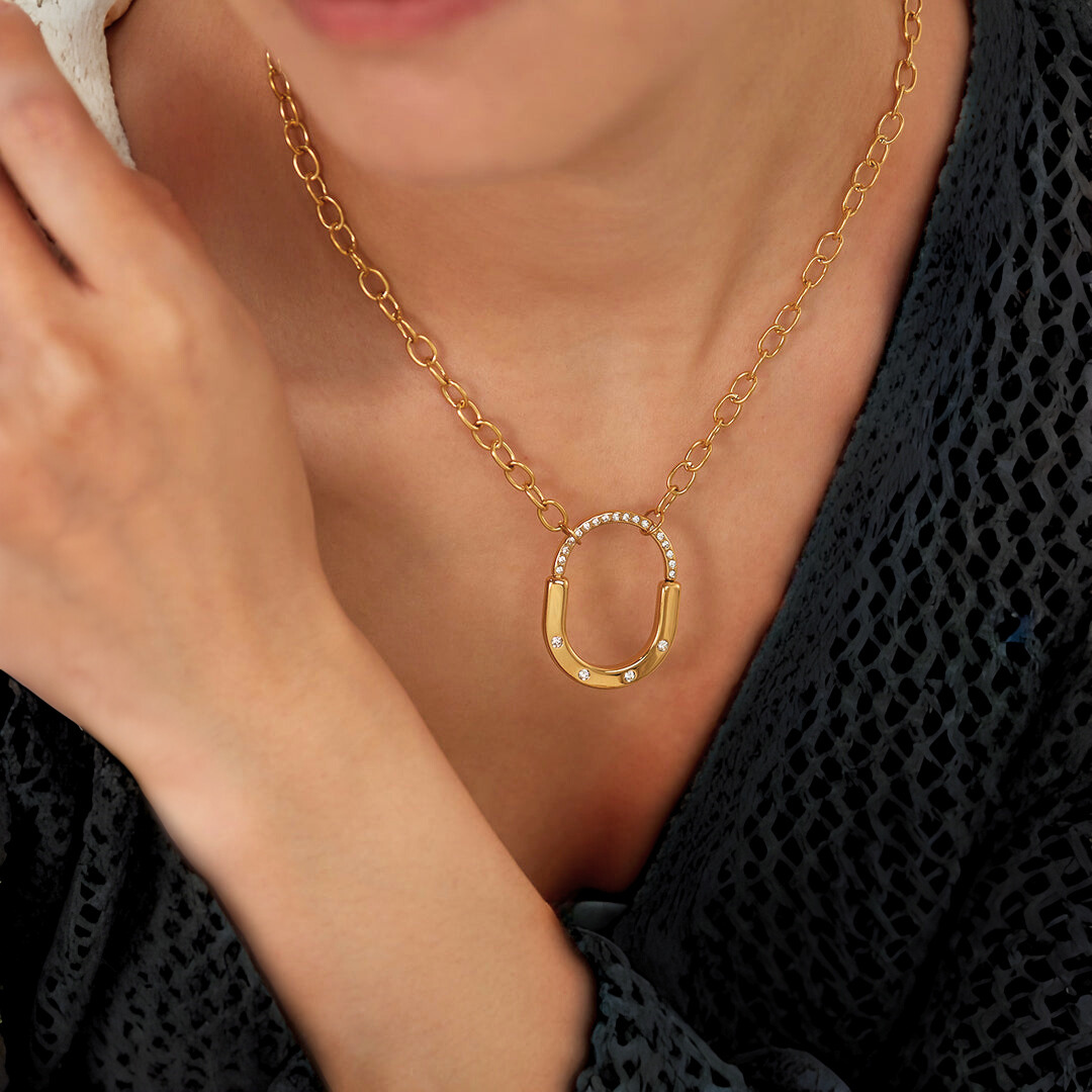 Avielle | Gold Plated Lock Pendant Necklace with Zircon Link Chain