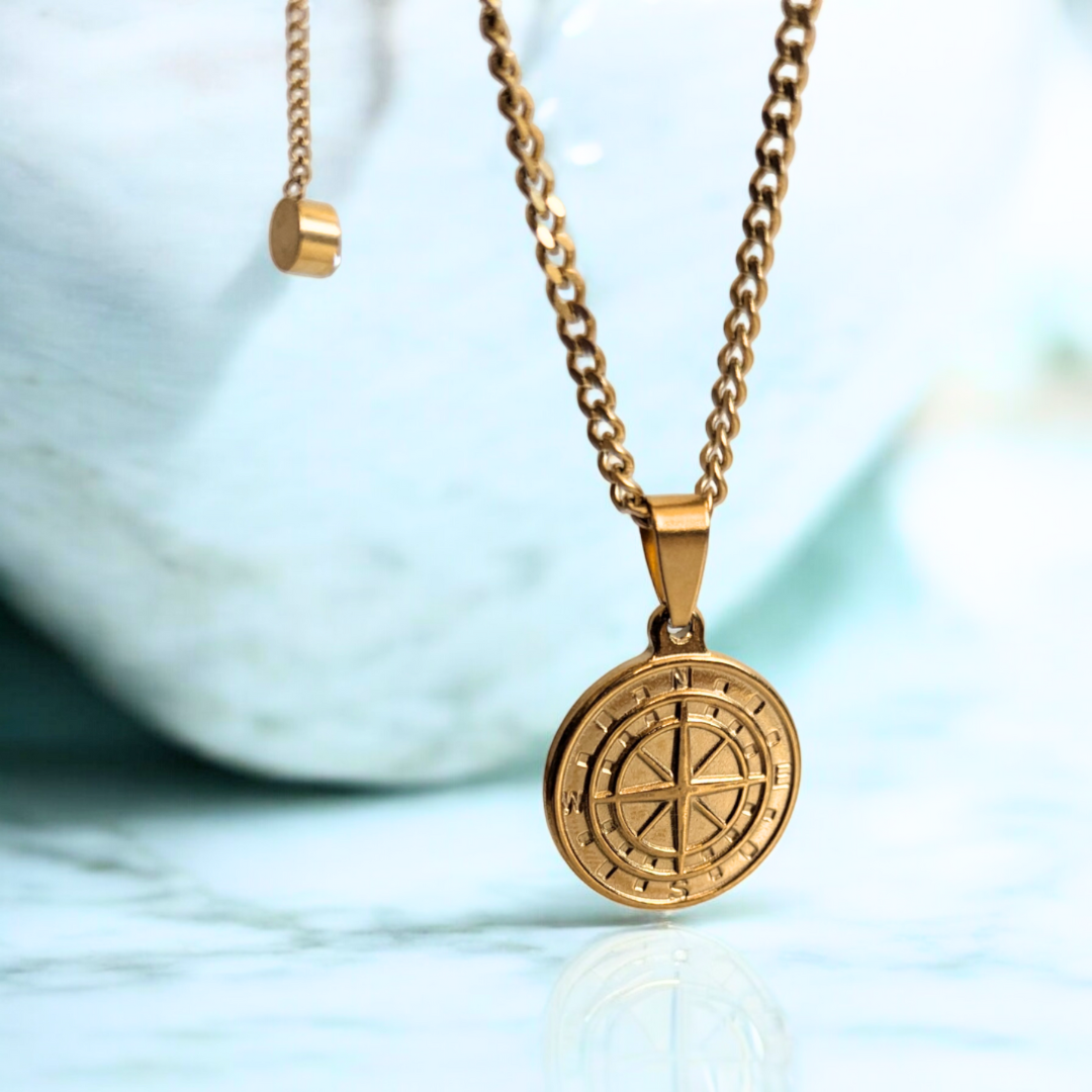 Gigi | Gold Plated Compass Pendant Necklace
