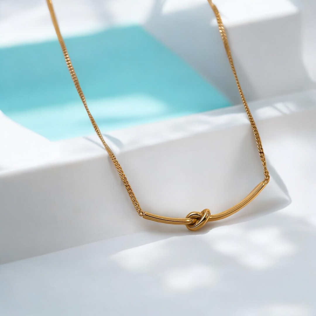 Brooklyn | Gold Plated Knotted Bar Pendant Necklace