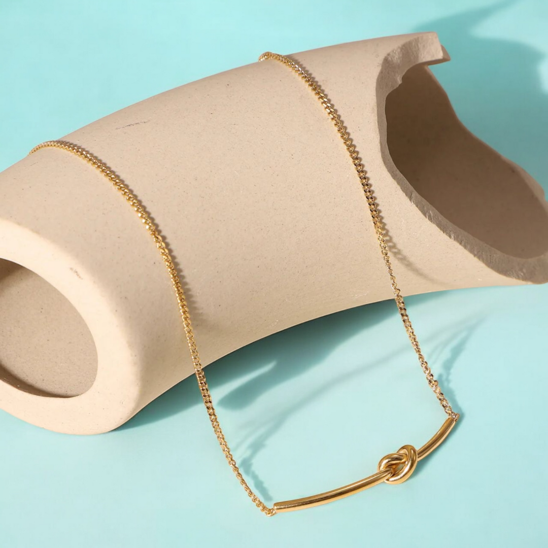 Brooklyn | Gold Plated Knotted Bar Pendant Necklace