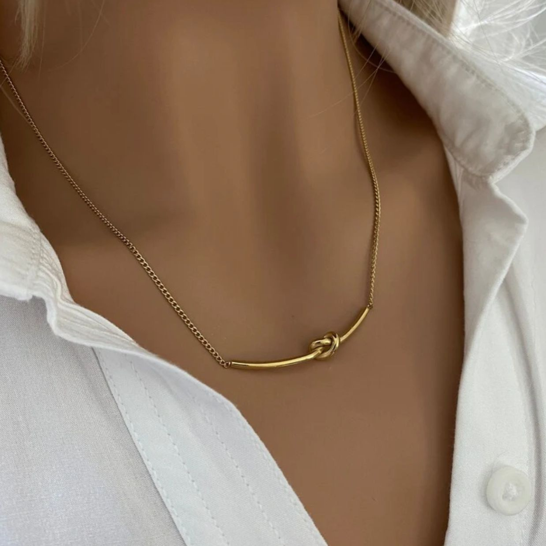 Brooklyn | Gold Plated Knotted Bar Pendant Necklace
