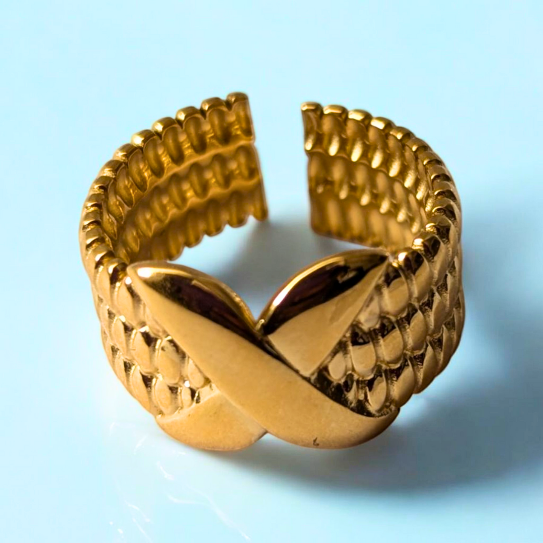 Colleen | Gold Plated Thick X Vintage Resizable Ring