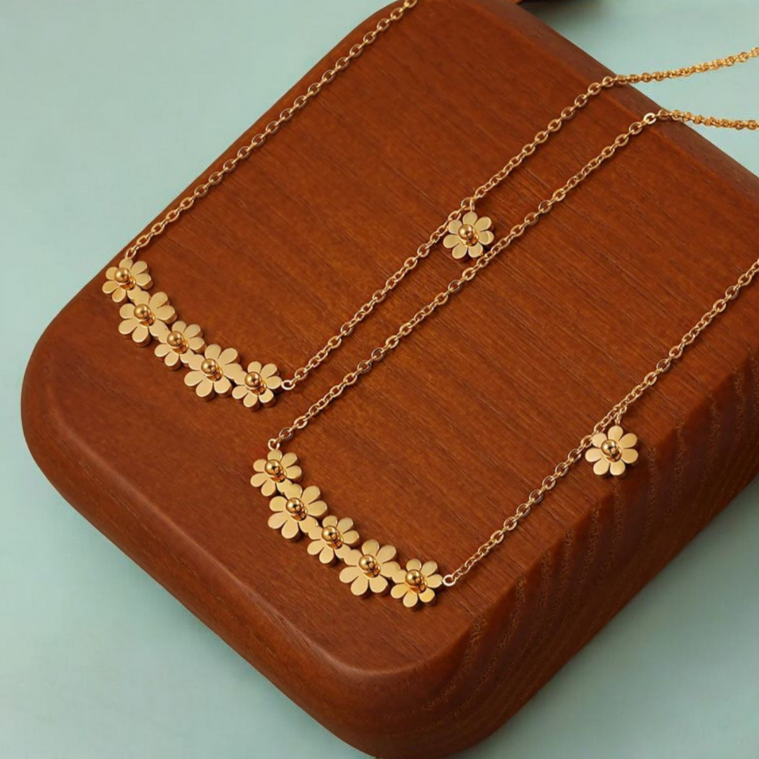 Lilliana | Gold-Plated Six-Flower Motif Waterproof Necklace