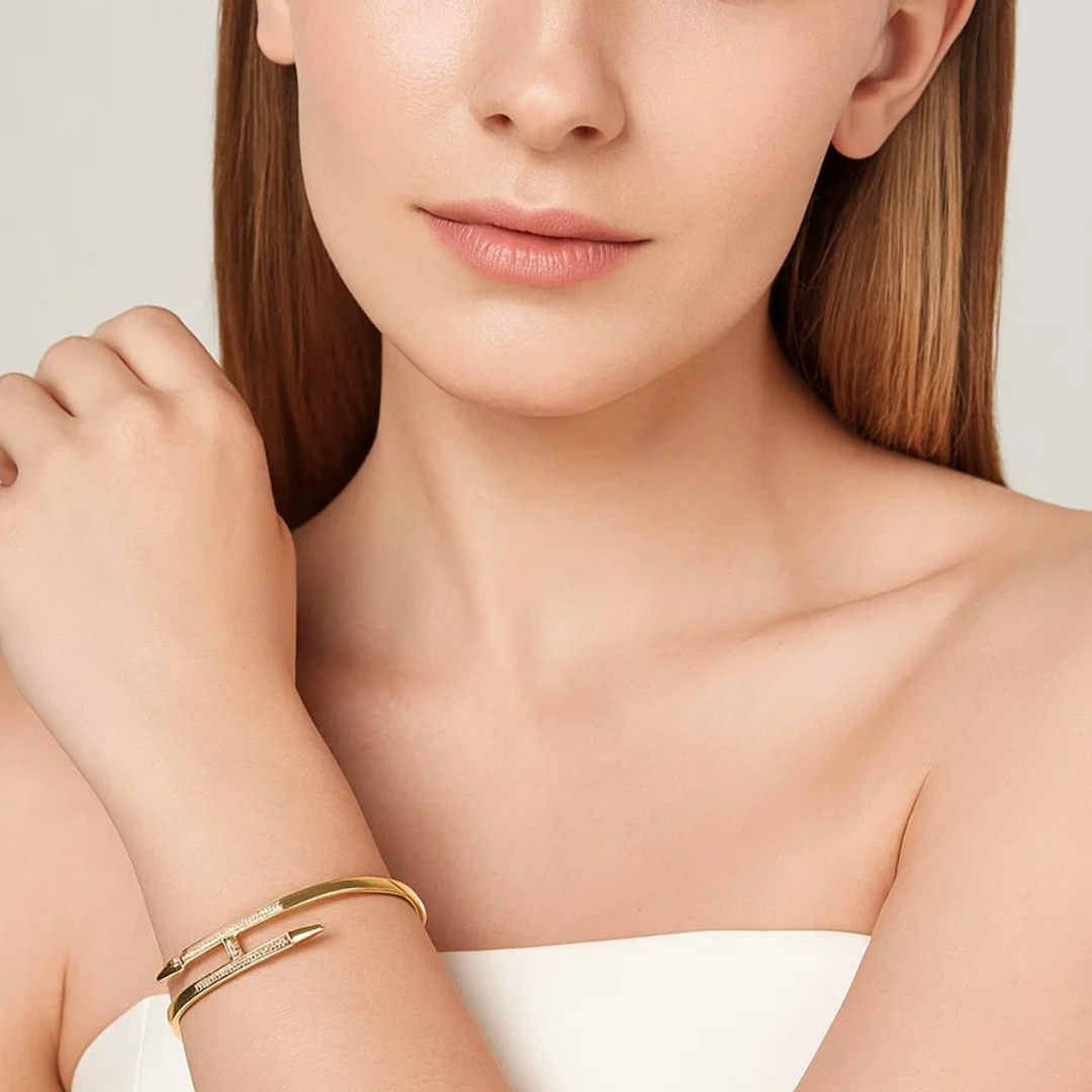 Selena | 18K Gold Plated Zircon Nail Waterproof Bracelet Bangle
