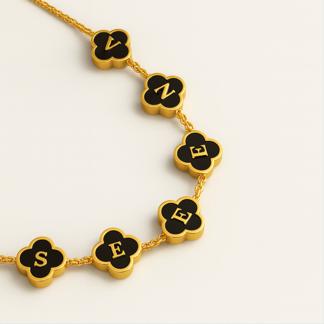 Personalised Clover Name Necklace, 18K Gold Plated Four-Leaf Pendant Waterproof