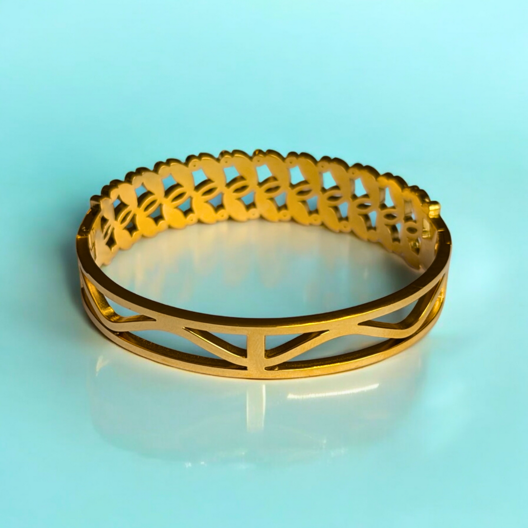 Arielle | Gold-Plated Chunky Hollow Cuff Bangle Bracelet