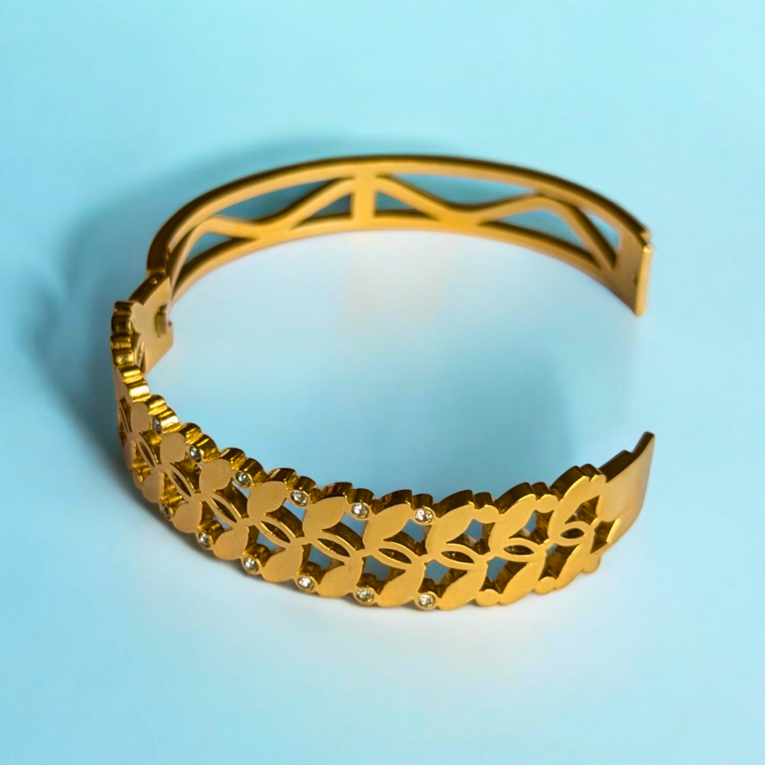 Arielle | Gold-Plated Chunky Hollow Cuff Bangle Bracelet