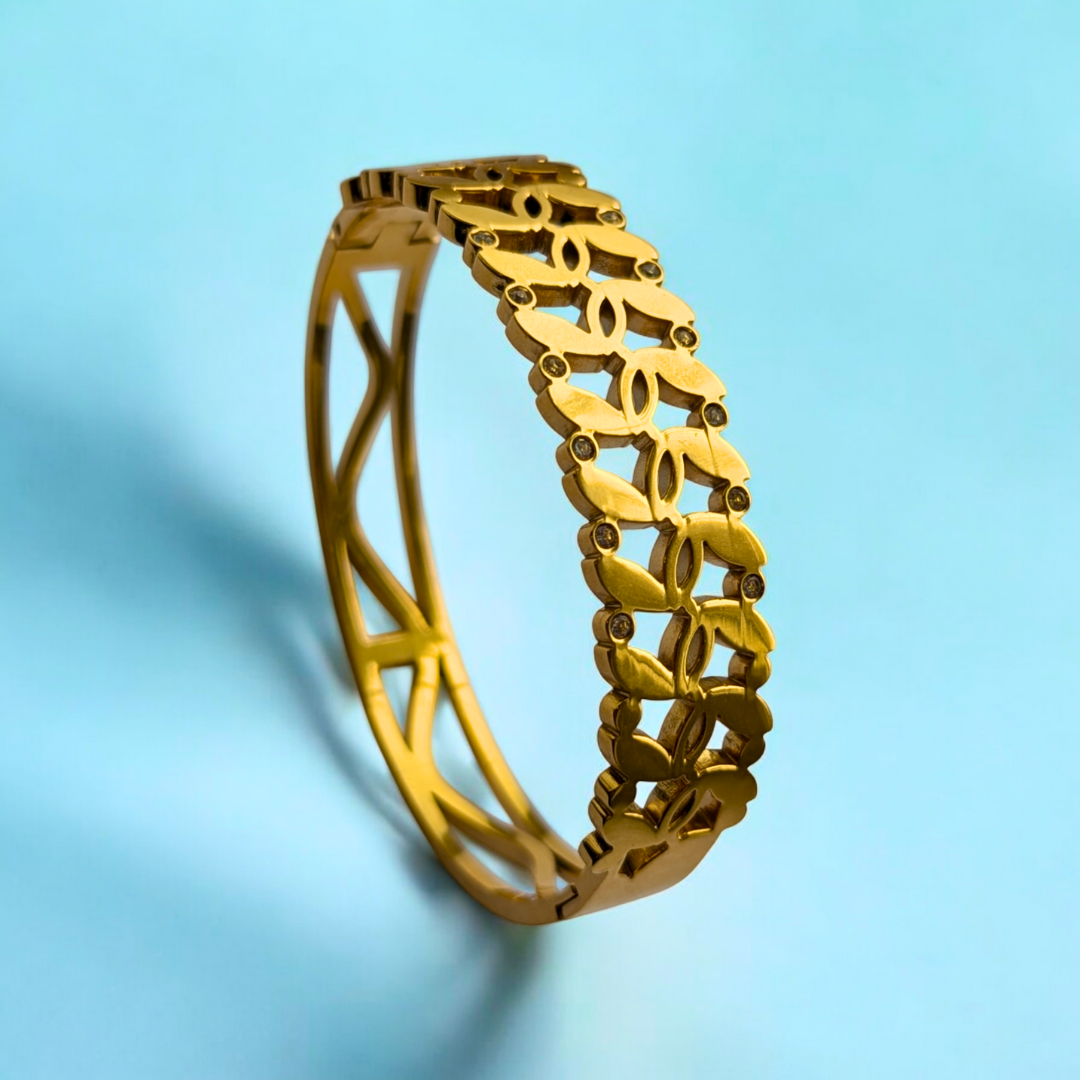 Arielle | Gold-Plated Chunky Hollow Cuff Bangle Bracelet