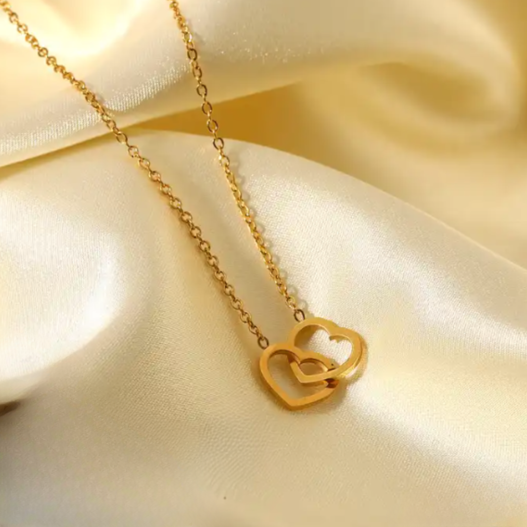 Aria | Gold Plated Interlocking Heart Pendant