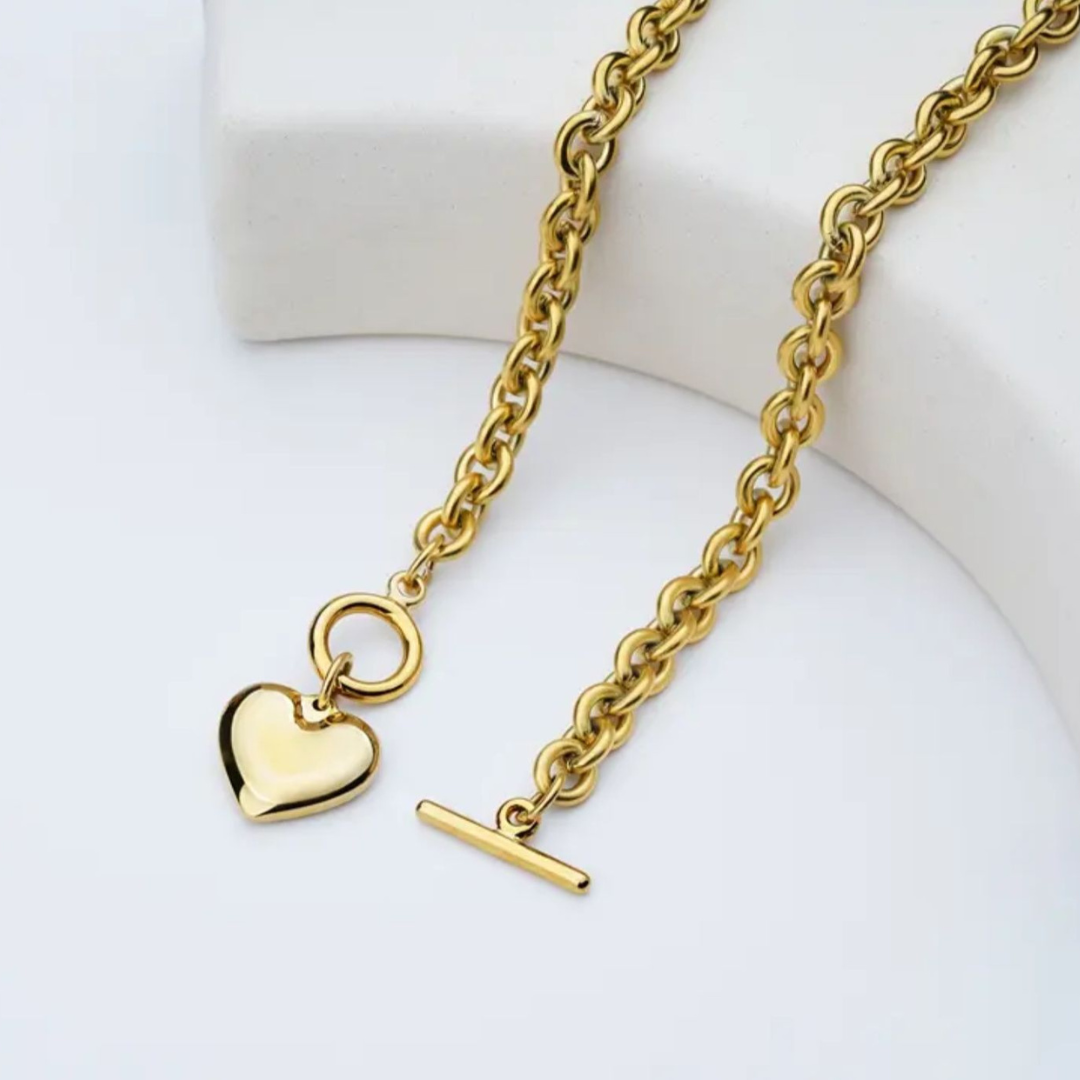 Pixie | Gold-Plated Solid Heart Charm OT Buckle Chunky Necklace