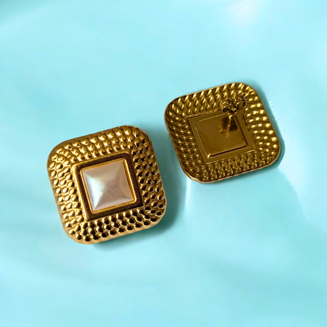 Grace | Gold-Plated Square Pearl Vintage Chunky Earrings