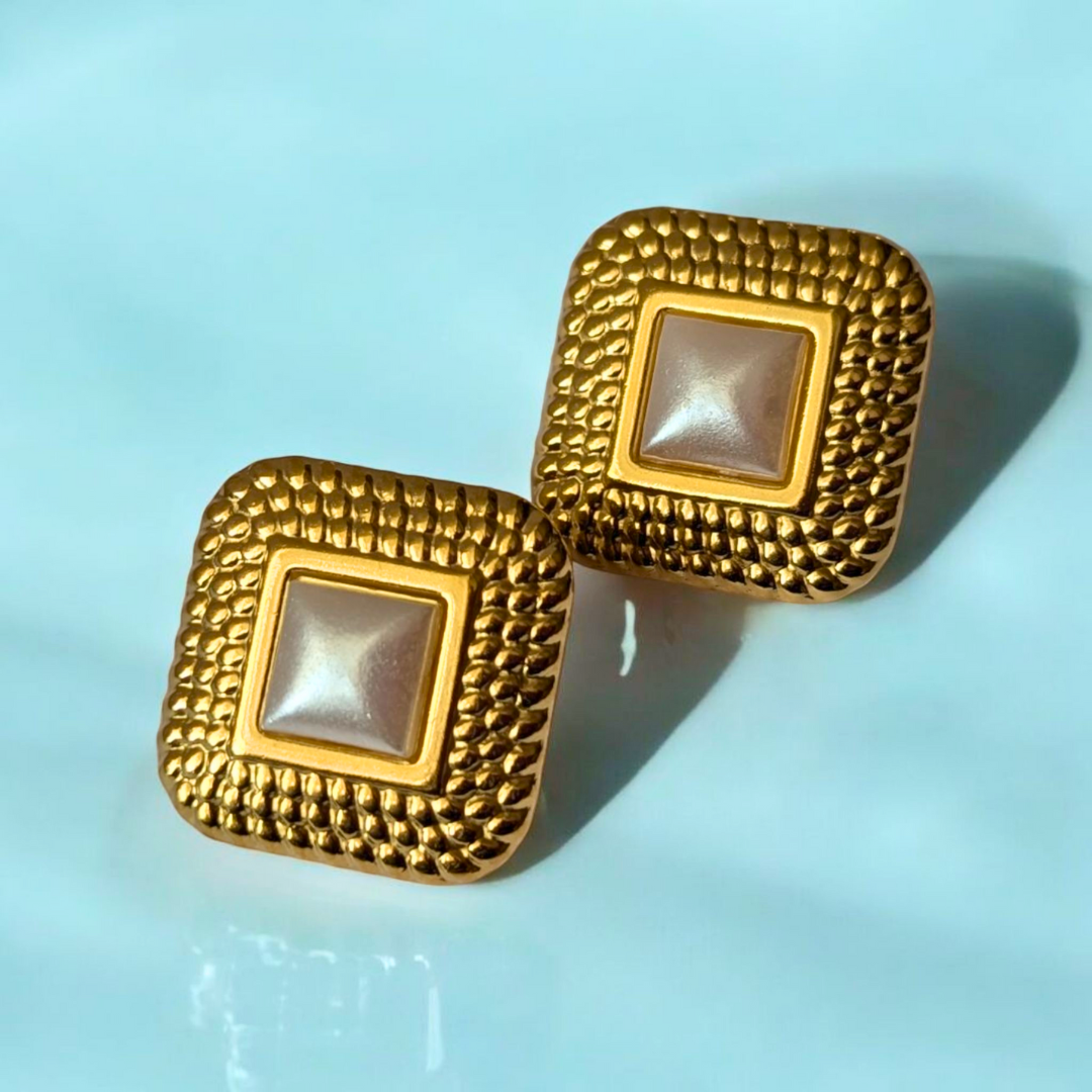 Grace | Gold-Plated Square Pearl Vintage Chunky Earrings