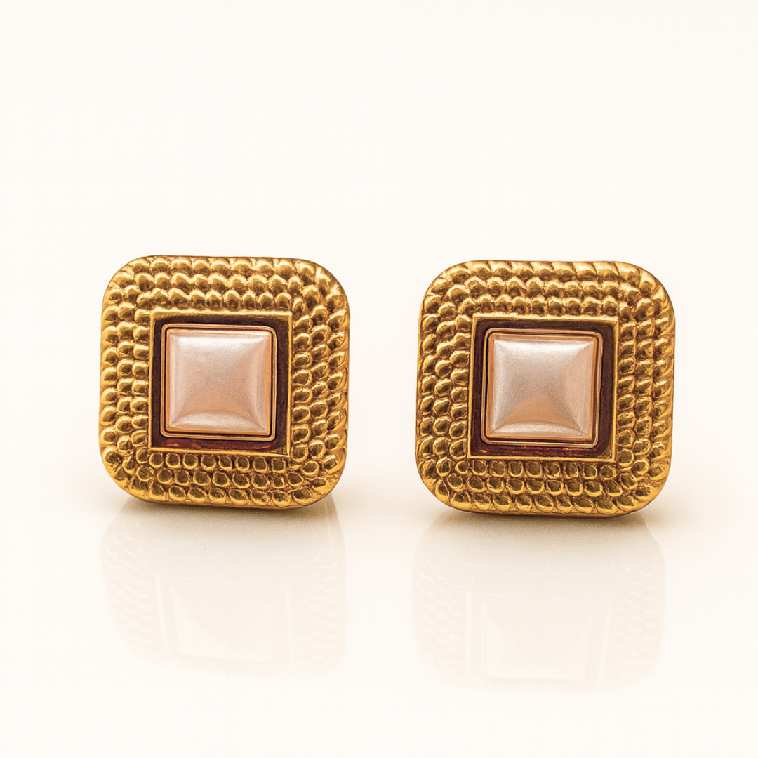 Grace | 18K Gold-Plated Square Pearl Vintage Chunky Waterproof Earrings