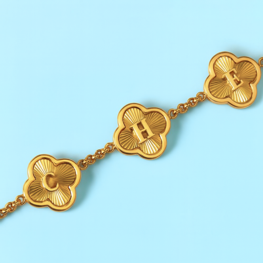 Clover Necklace - Personalised Clover Name Necklace, 18K Gold Plated Four-Leaf Pendant Waterproof