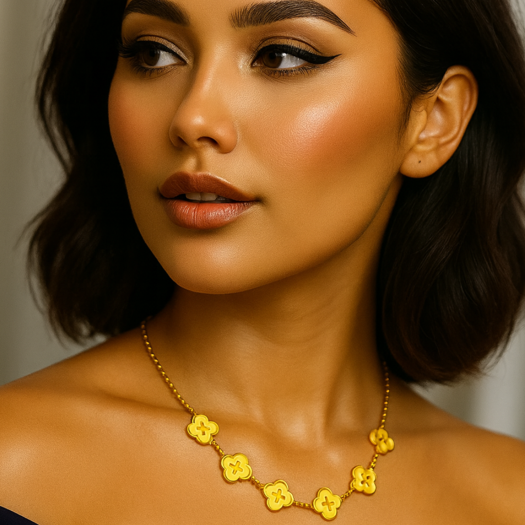 Clover Necklace - Personalised Clover Name Necklace, 18K Gold Plated Four-Leaf Pendant Waterproof