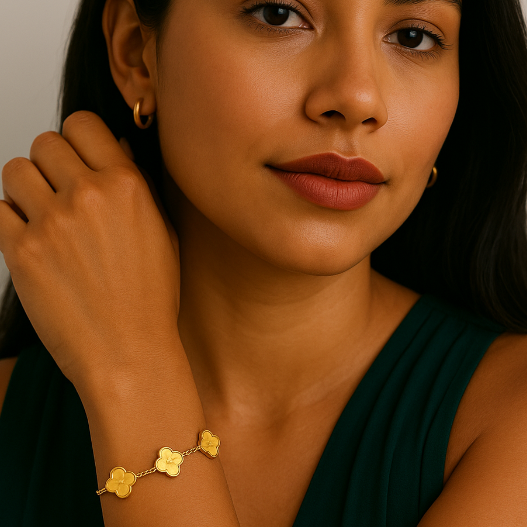 Emilia Gold Clover Bracelet - Personalised Clover Name Bracelet, 18K Gold Plated Waterproof Clover Jewellery