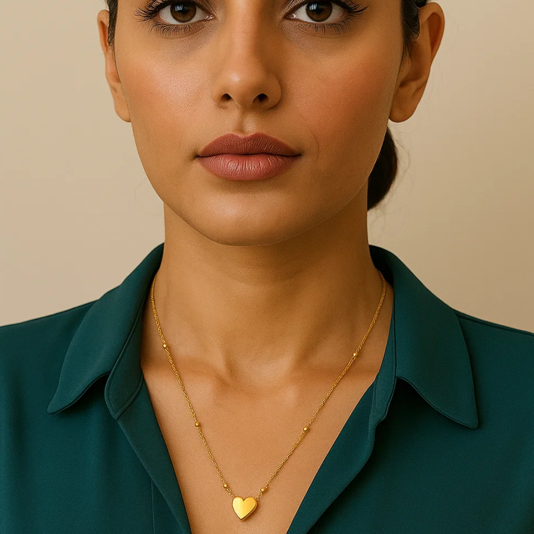Lenora | Gold (18K) Plated Solid Love Heart Pendant Waterproof Necklace