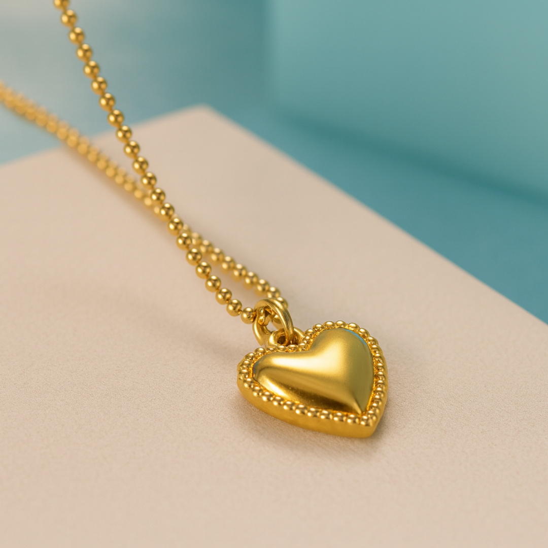 Cassidy | Gold (18K) Plated Solid Love Heart Pendant Waterproof Necklace