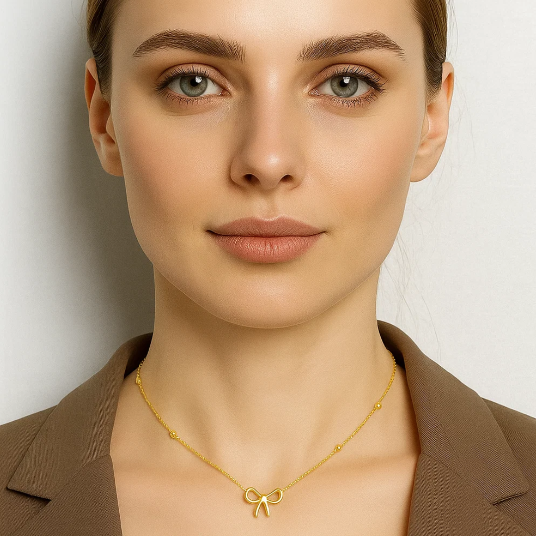 Quinn | Gold Plated Bow Shaped Pendant Necklace