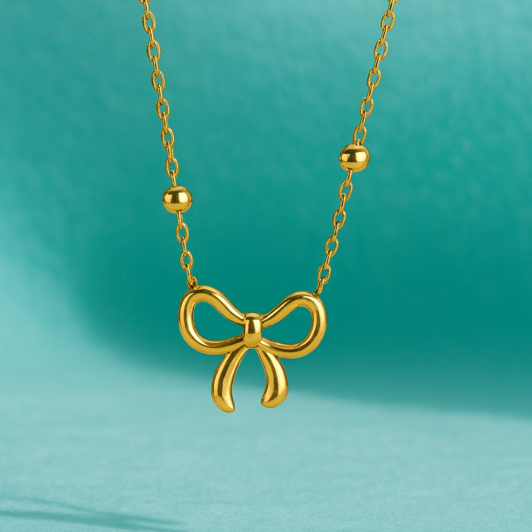 Quinn | Gold Plated Bow Shaped Pendant Necklace