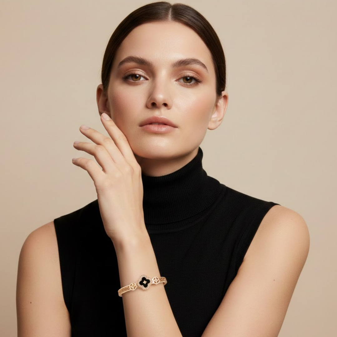 Alara | 18K Gold Plated Black Clover Zircon Cuff Bracelet Bangle