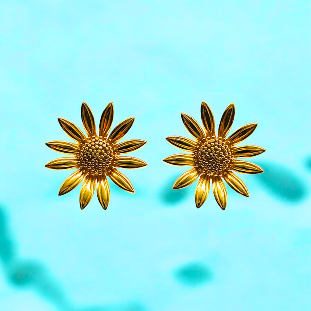 Gianna | Gold-Plated Sunflower Stud Earrings
