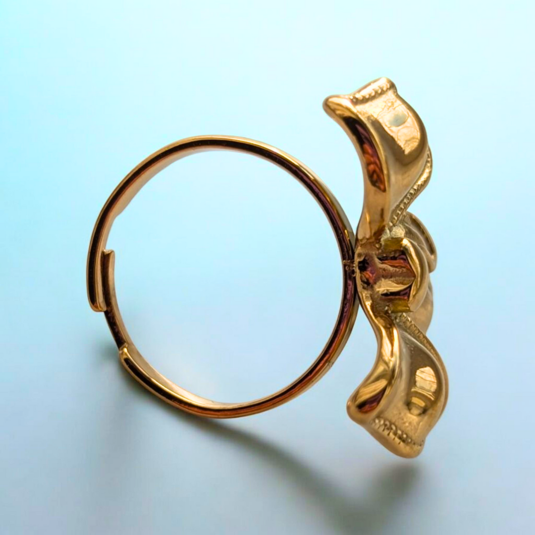 Estelle | Gold-Plated Ribbon Bow Resizable Ring