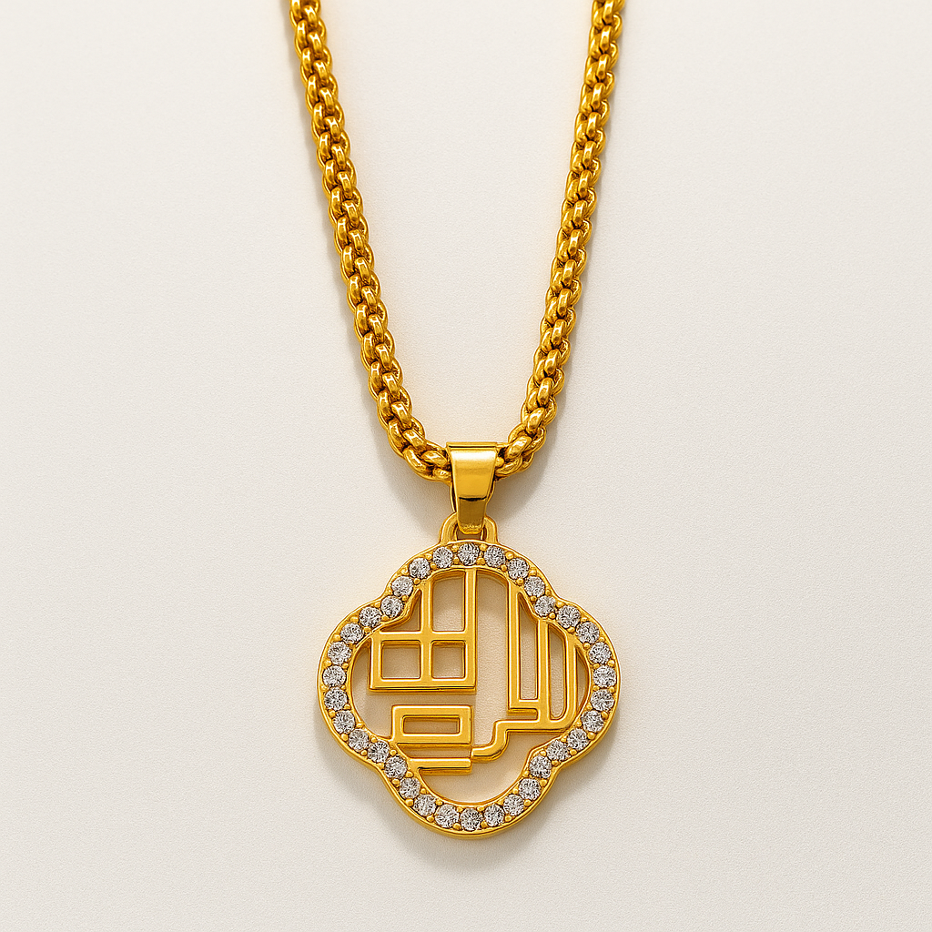 Coco | Gold Plated Hollow Clover Necklace with Zircons