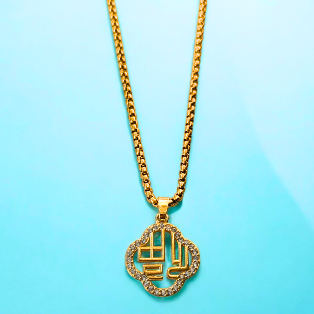 Coco | Gold Plated Hollow Clover Necklace with Zircons