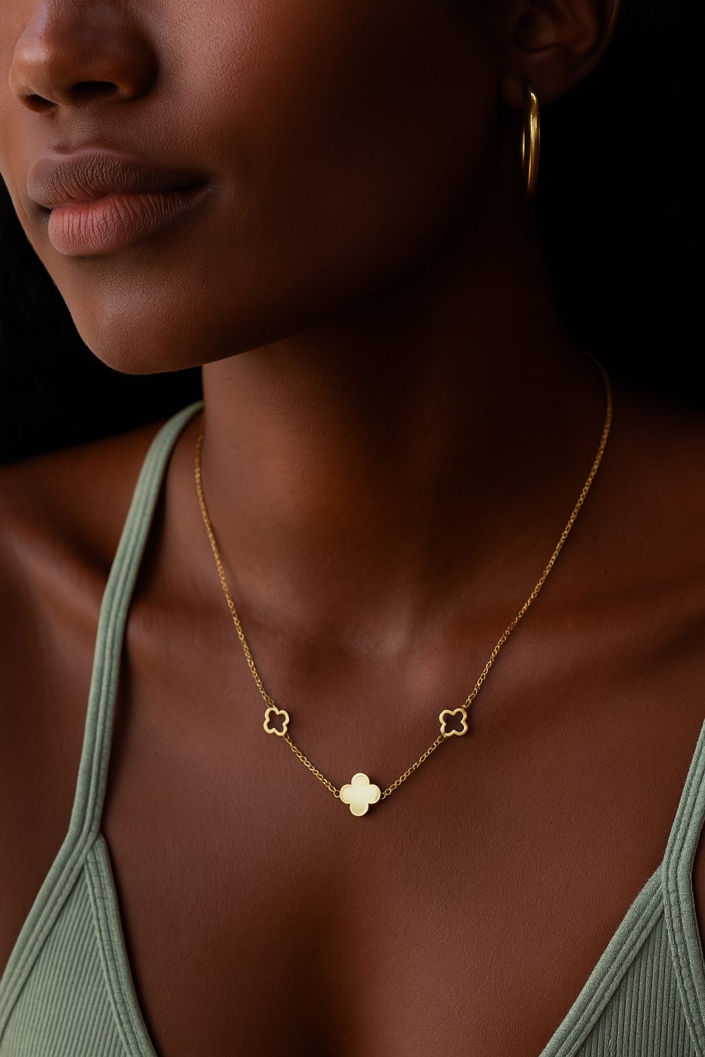 Elexia | Gold (18K) Plated Four-Leaf Clover Pendant Waterproof Necklace