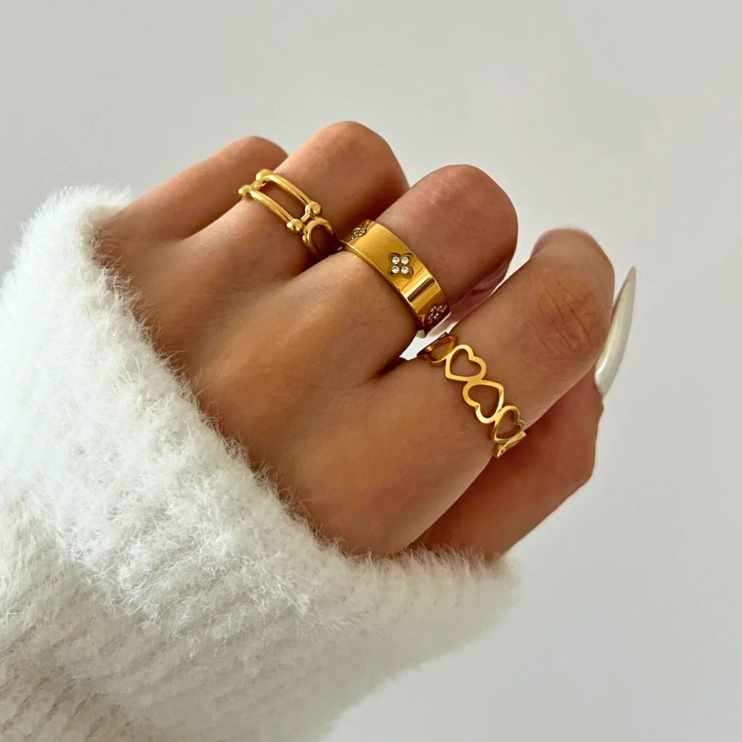Viana | Gold (18K) Plated Four-Leaf Clover Waterproof Ring