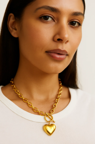 Pixie | Gold-Plated Solid Heart Charm OT Buckle Chunky Necklace