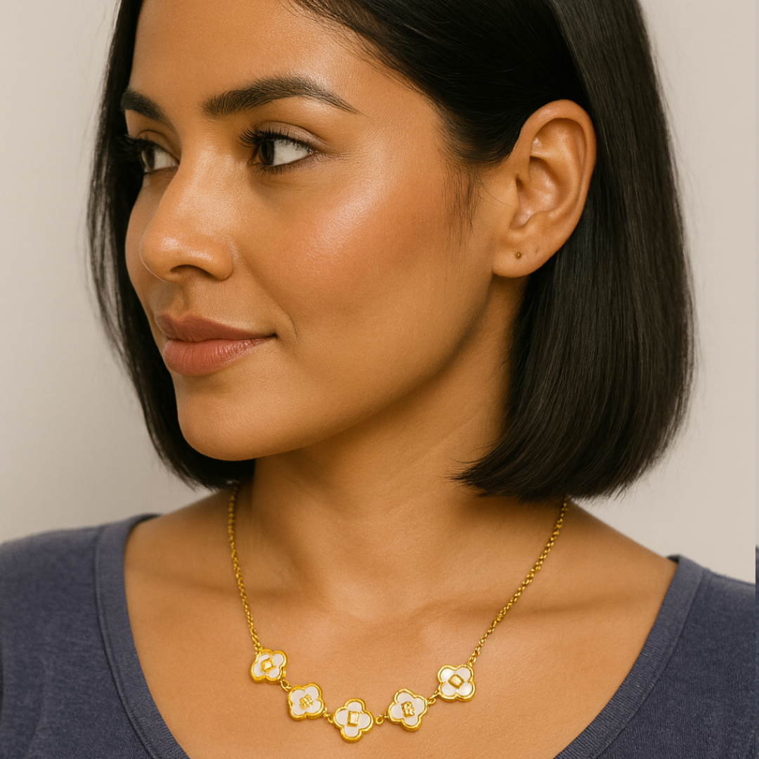 Personalised Clover Name Necklace, 18K Gold Plated Four-Leaf Pendant Waterproof