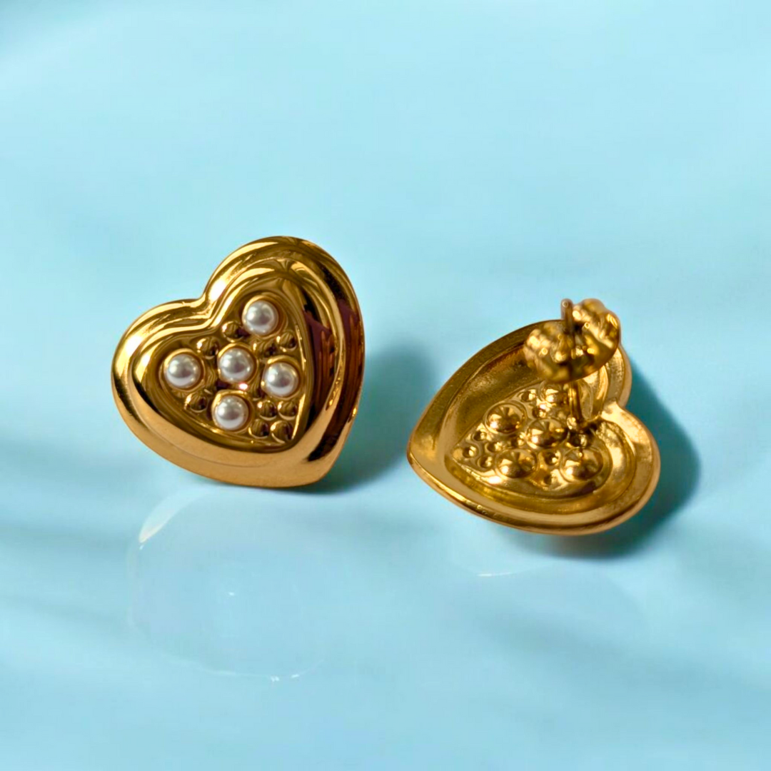 Harlow | Gold Plated Heart Shaped Stud Earrings with Pearls