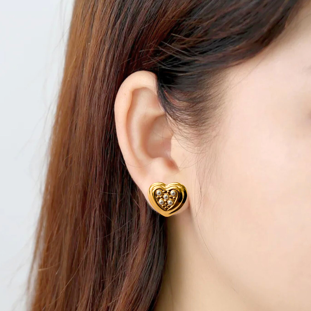 Harlow | Gold Plated Heart Shaped Stud Earrings with Pearls