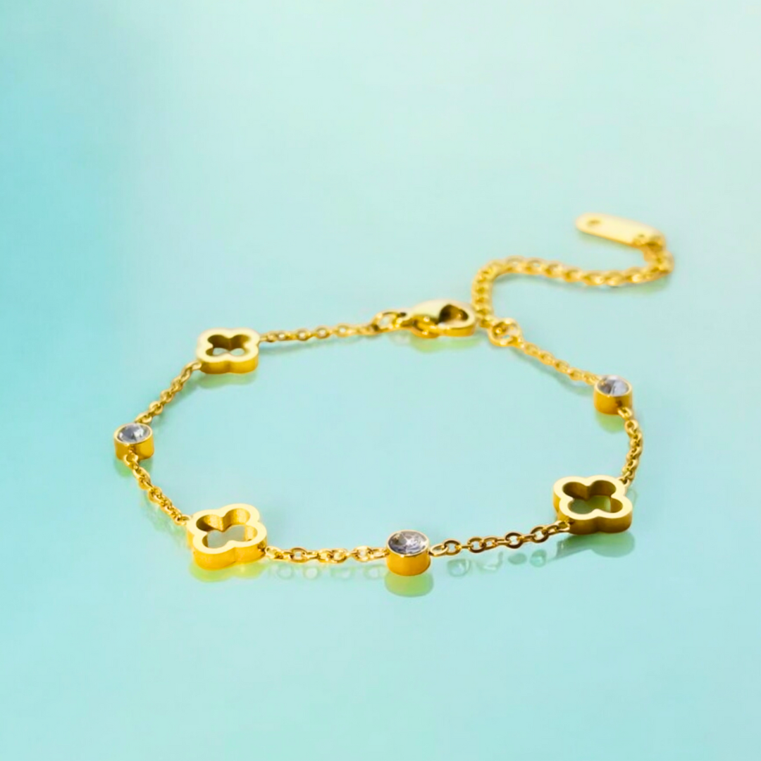 Rita | Gold Plated Hollow Clover Chain Bracelet with Zircons