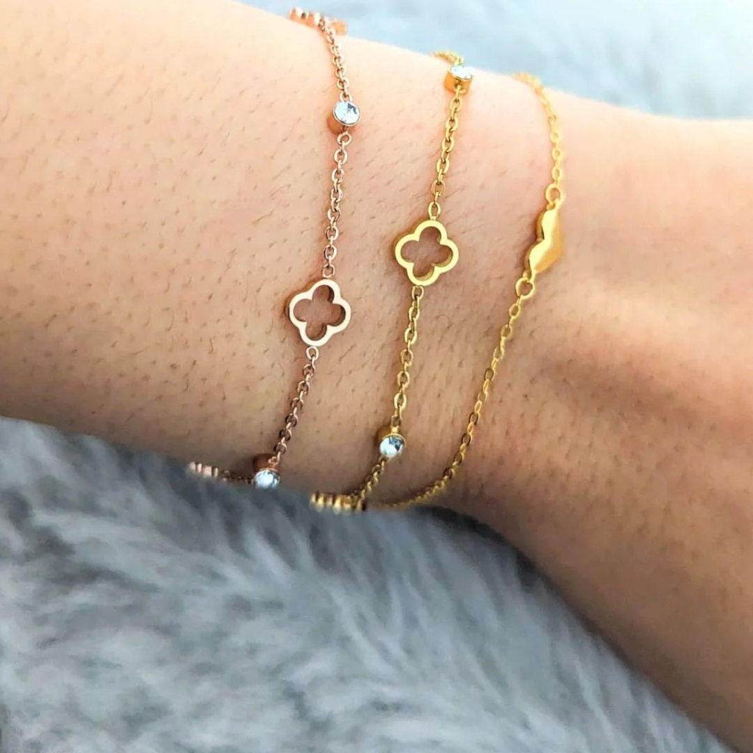 Rita | Gold Plated Hollow Clover Chain Bracelet with Zircons