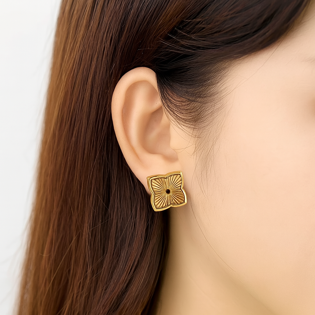 Lara | Gold (18K) Plated Textured Four-Leaf Clover Waterproof Stud Earrings