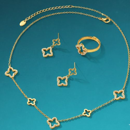 Angelina | Gold Plated Four-Leaf Hollow Clover Necklace