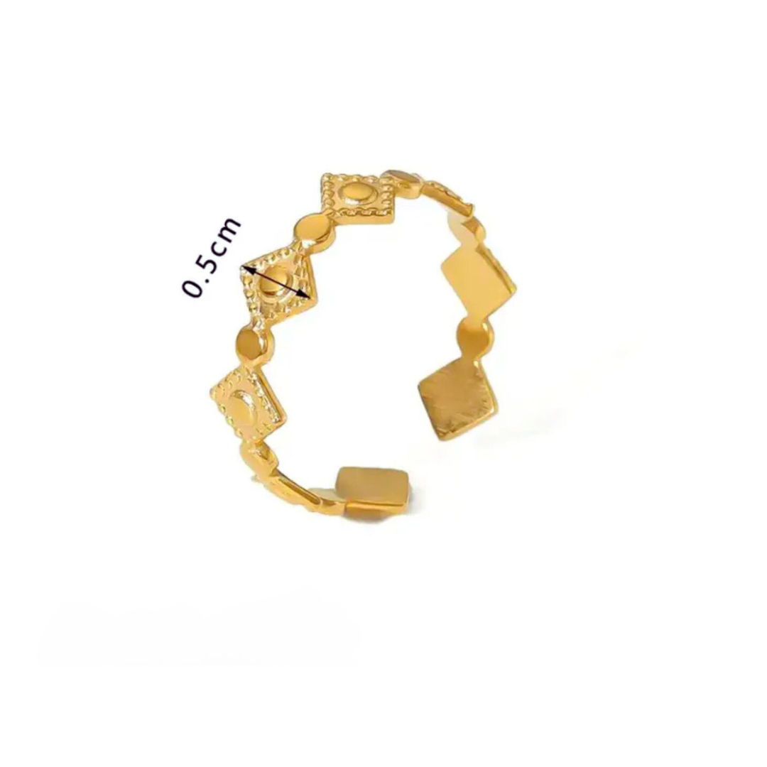 Poppy | Gold Plated Rhombus Resizable Ring