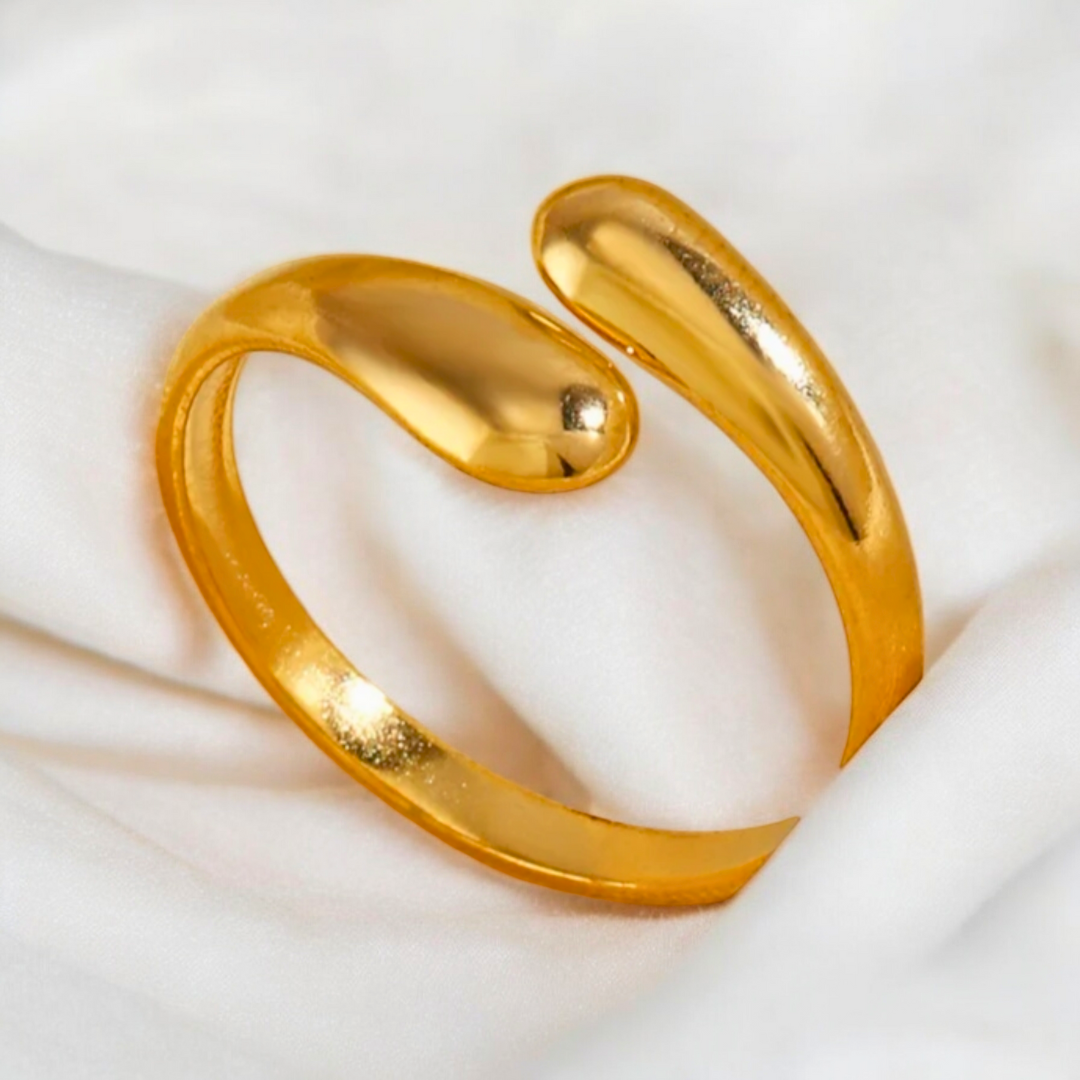 Nora | Gold Plated Waterdrop Open Resizable Ring