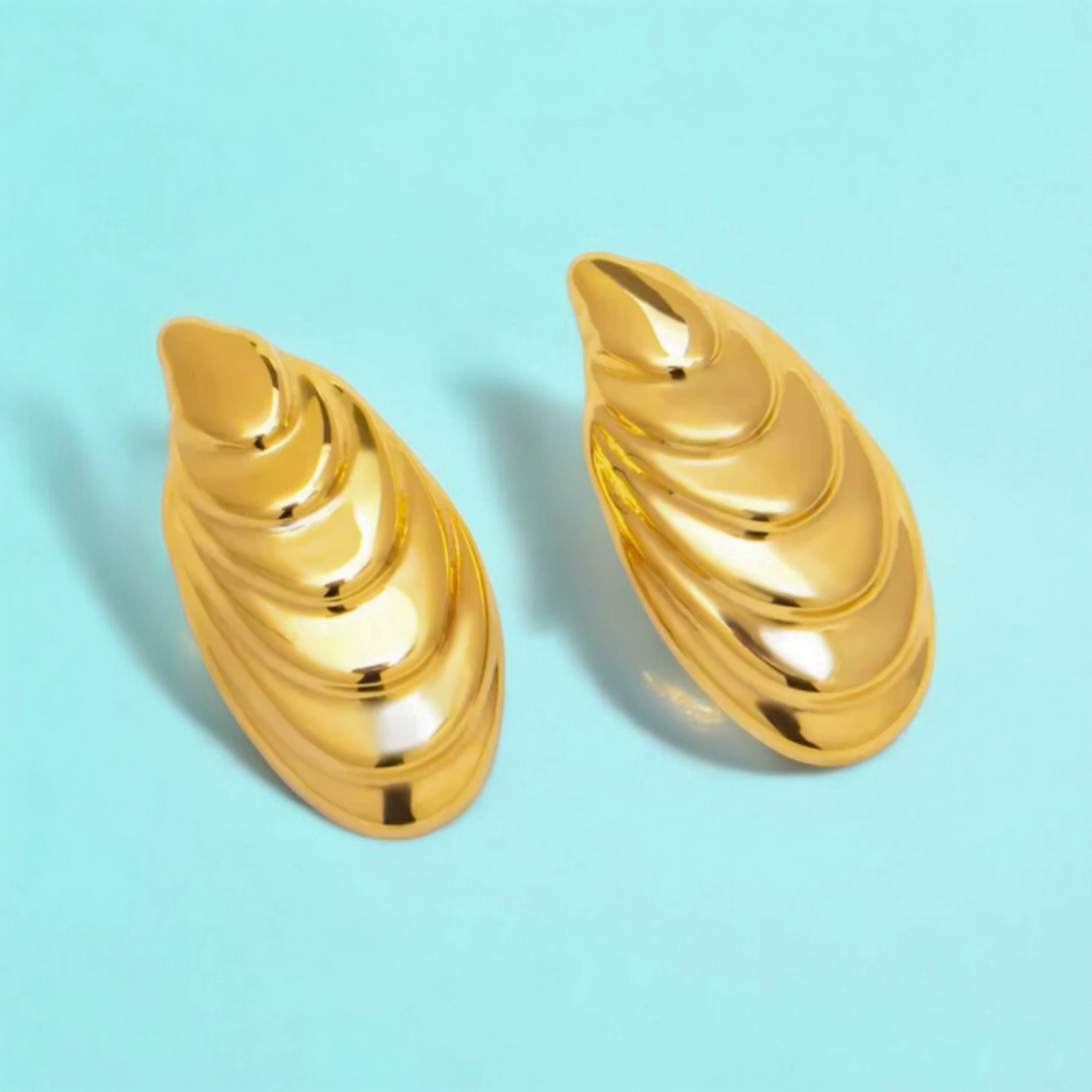 Vaylise | Gold Plated Shell Shaped Chunky Vintage Drop Earrings