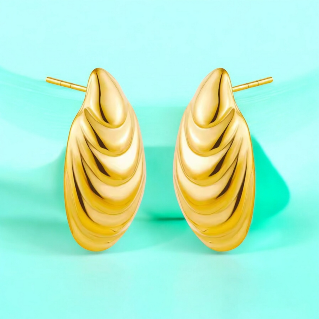 Vaylise | Gold Plated Shell Shaped Chunky Vintage Drop Earrings