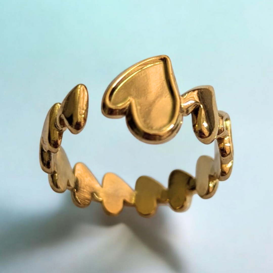 Cara | Gold-Plated Resizable Heart Ring