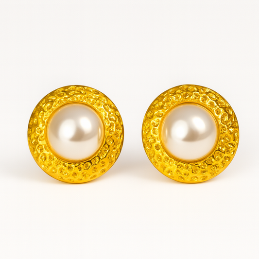 Nerina | 18K Gold Plated Pearl Round Nest Stud Waterproof Earrings